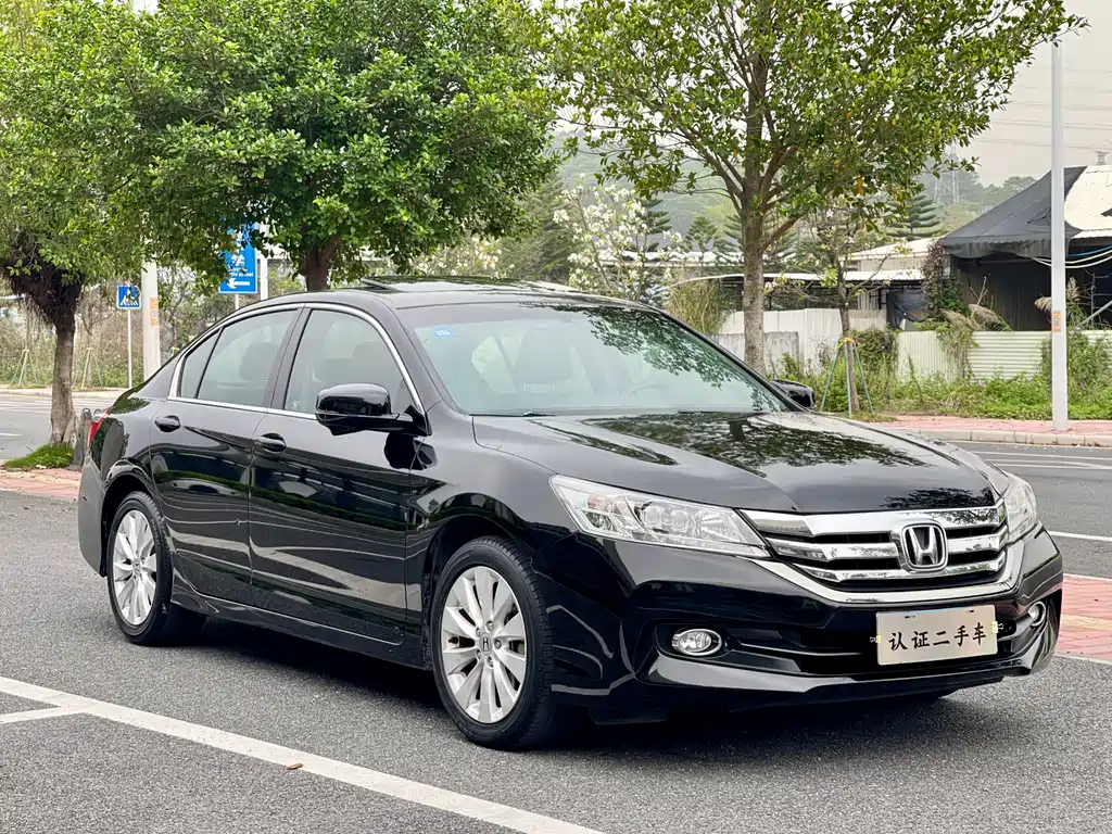 HONDA ACCORD 2015