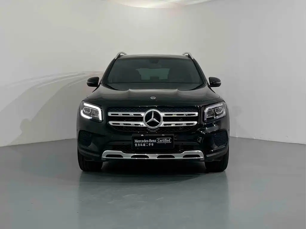 MERCEDES BENZ GLB 2023