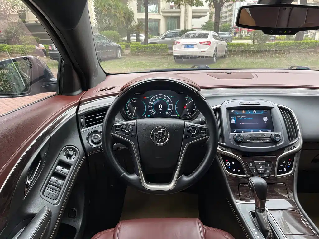 BUICK LACROSSE 2014
