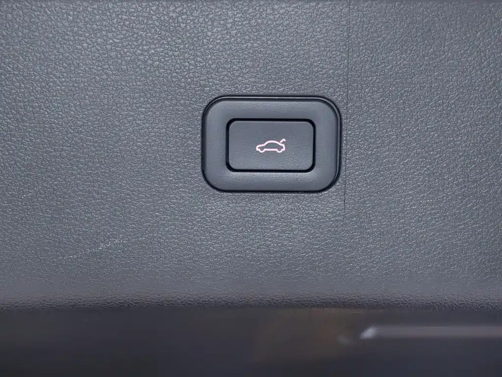 HONGQI HS5 2024