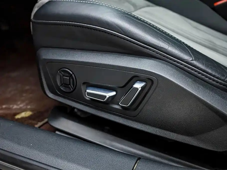 AUDI A6L 2023