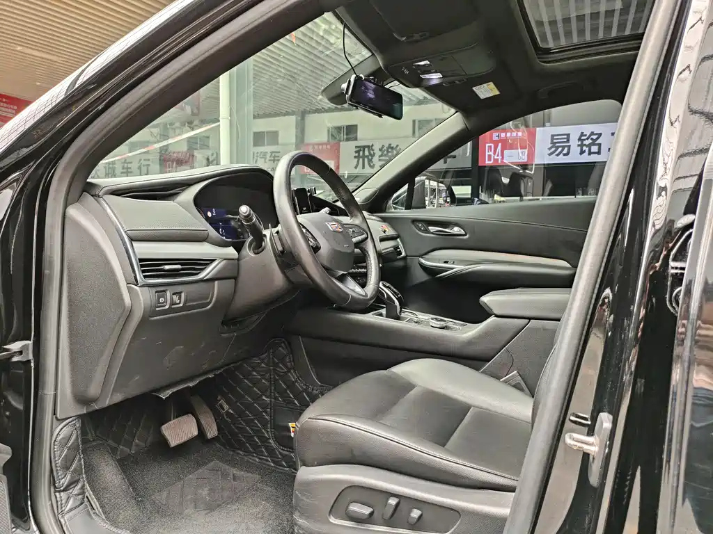 CADILLAC XT4 2020