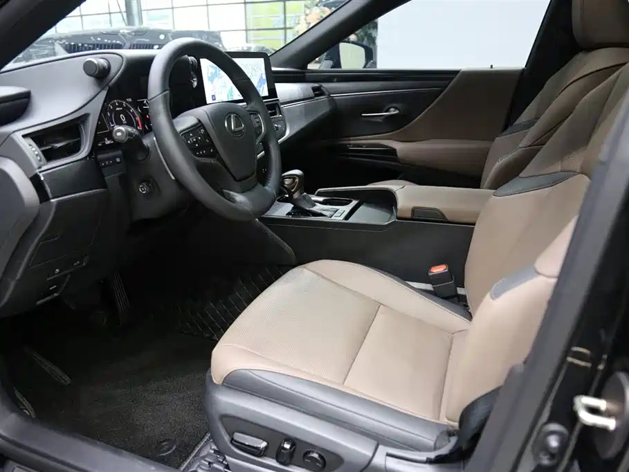 LEXUS ES 2023