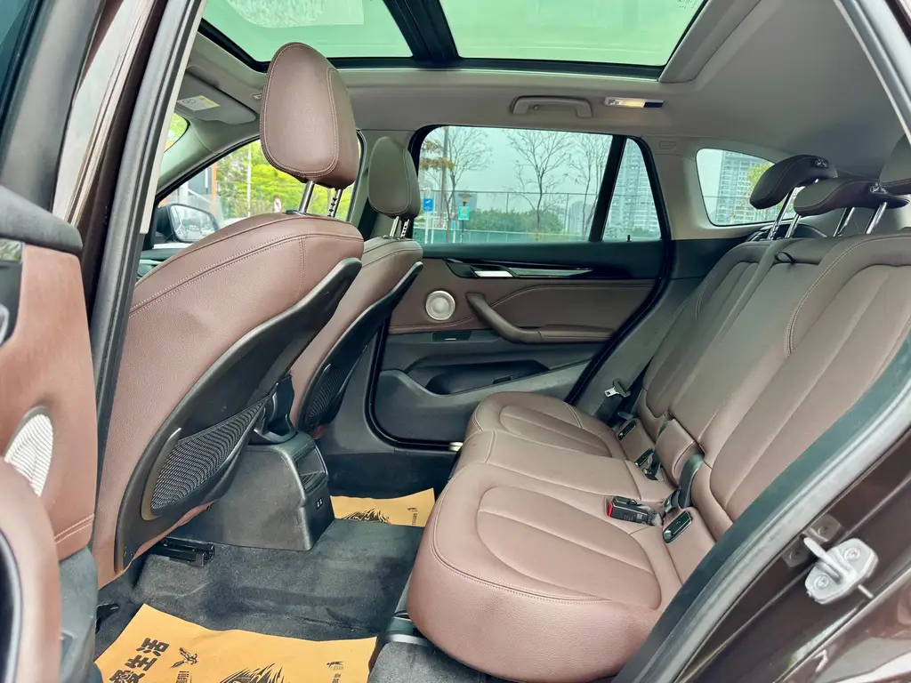 BMW X1 2021