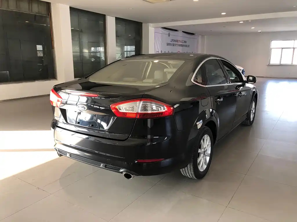 FORD MONDEO - WINNER 2013