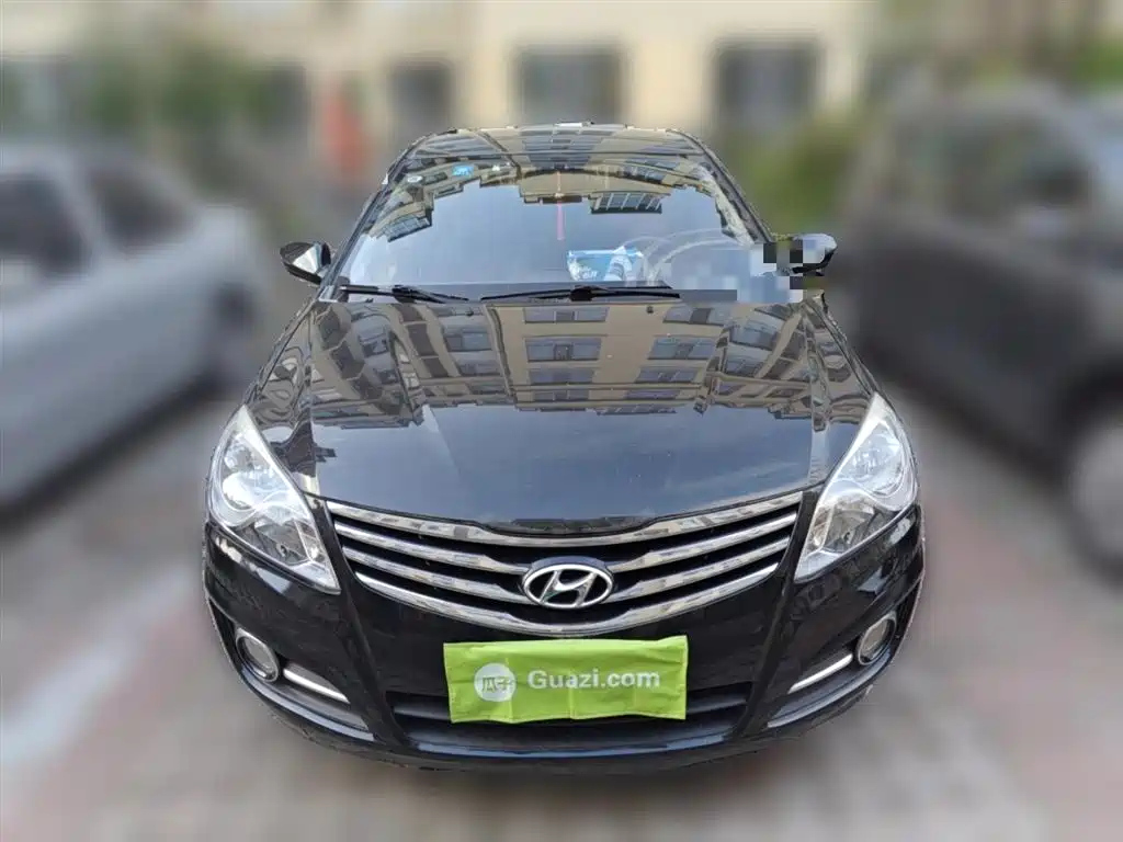 HYUNDAI CELESTA 2011