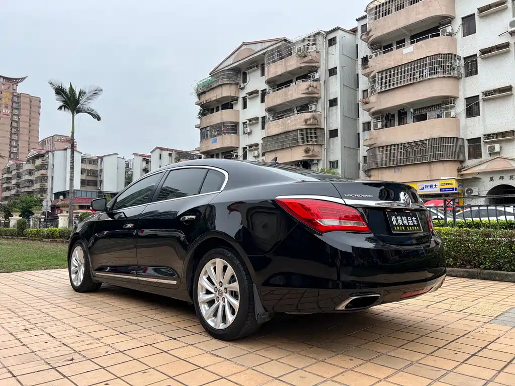 BUICK LACROSSE 2014