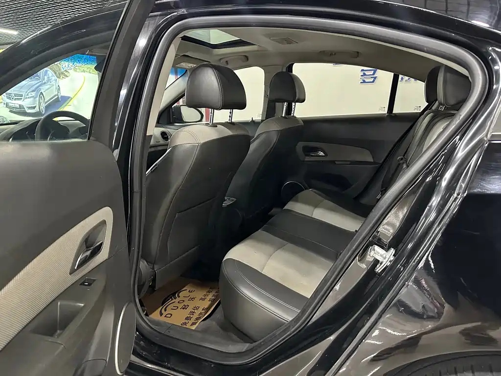 CHEVROLET CRUZE 2013