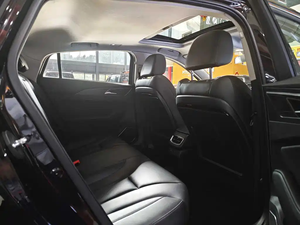 HONGQI H5 2023