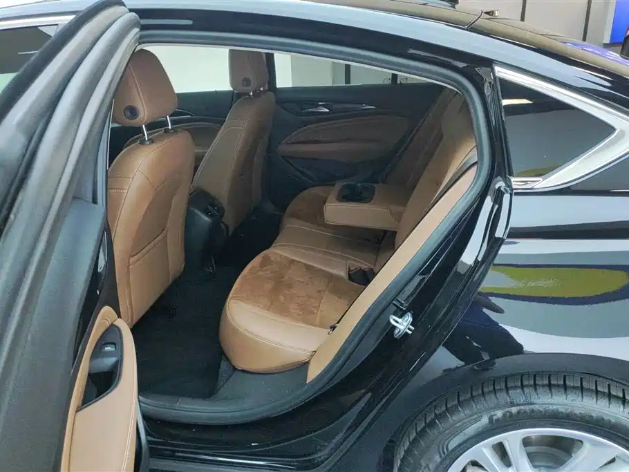 BUICK REGAL 2023