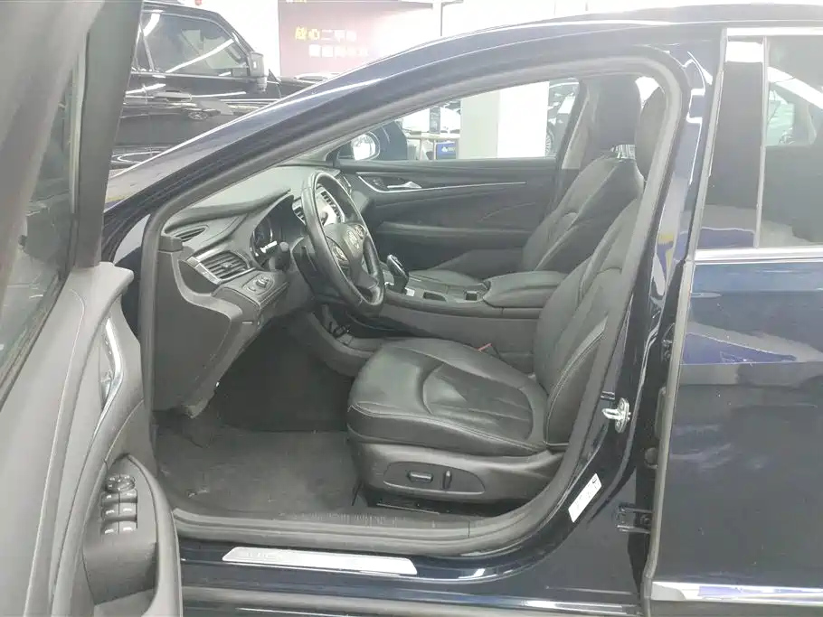 BUICK LACROSSE 2022
