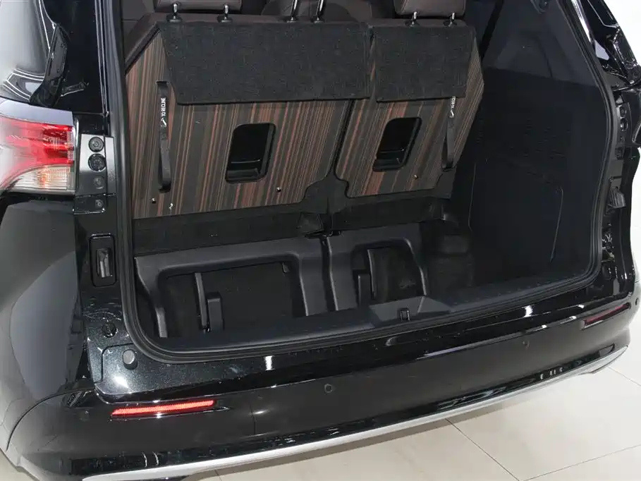 TOYOTA SIENNA SIENNA 2024