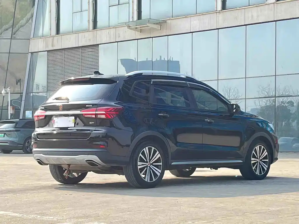 ROEWE RX5 2022
