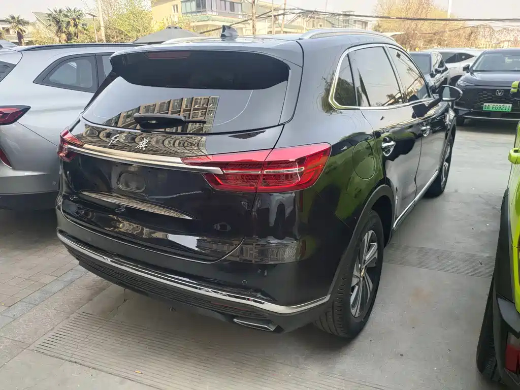 HONGQI HS5 2020