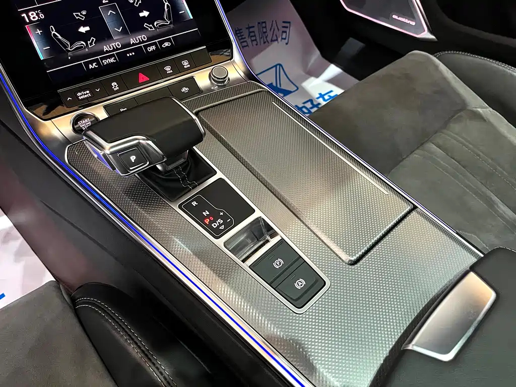 AUDI A6L 2022