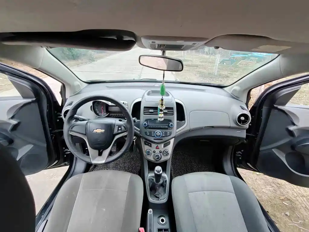 CHEVROLET OTHER 2011