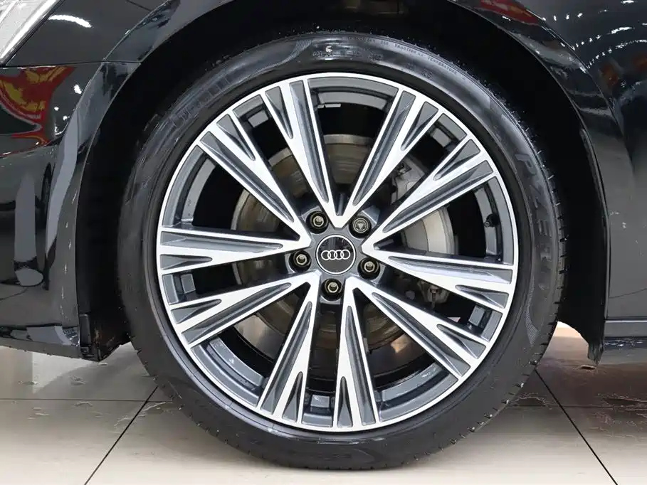 AUDI A6L 2022
