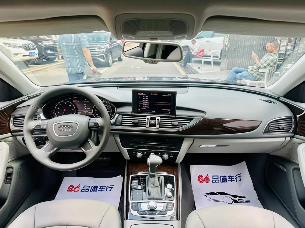 AUDI A6L 2012