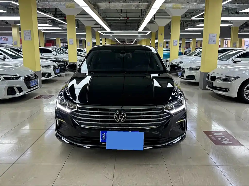 VOLKSWAGEN LAVIDA 2023