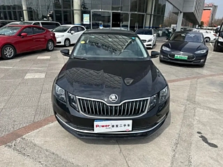 SKODA OCTAVIA  2019