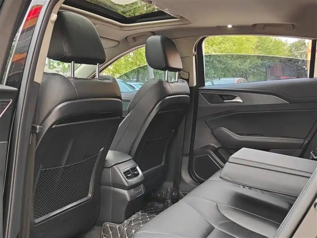 HONGQI H5 2020