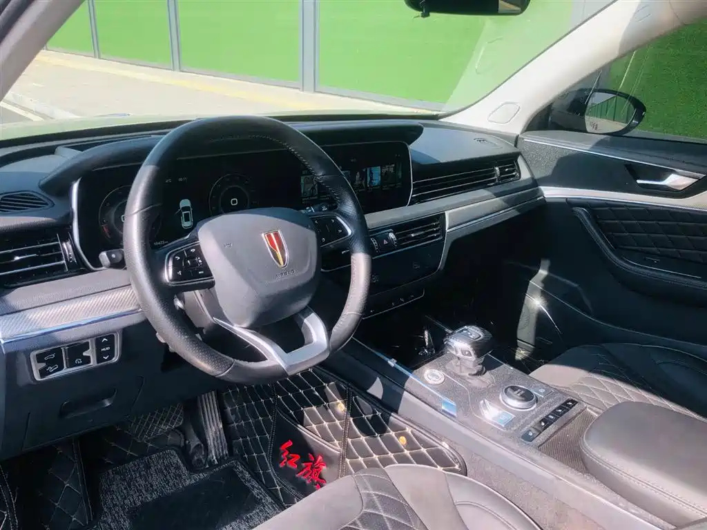 HONGQI HS5 2021
