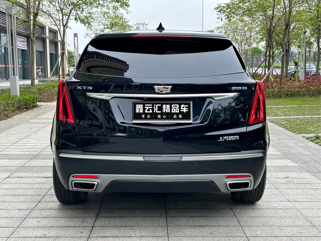 CADILLAC XT5 2020