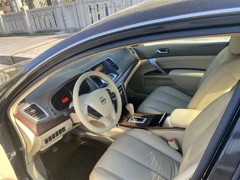 NISSAN TEANA 2008