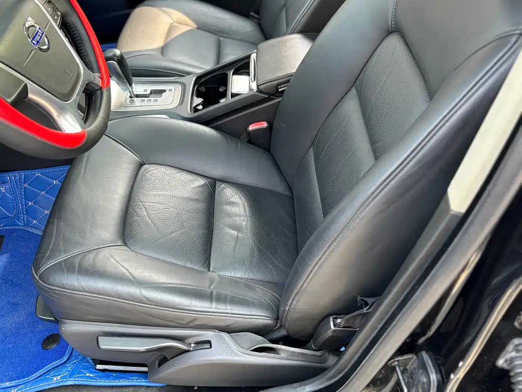 VOLVO S80L 2012