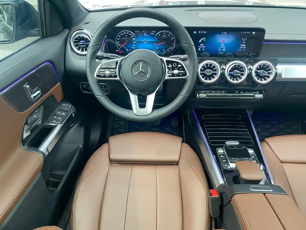MERCEDES BENZ GLB 2022
