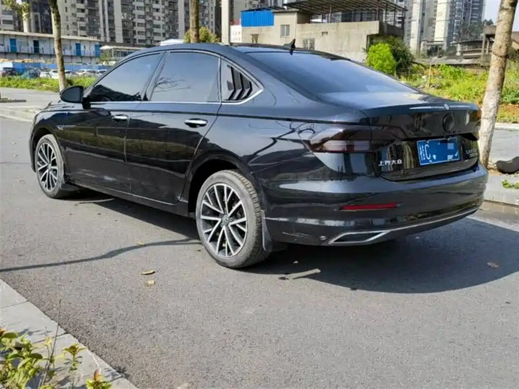 VOLKSWAGEN LAVIDA 2021