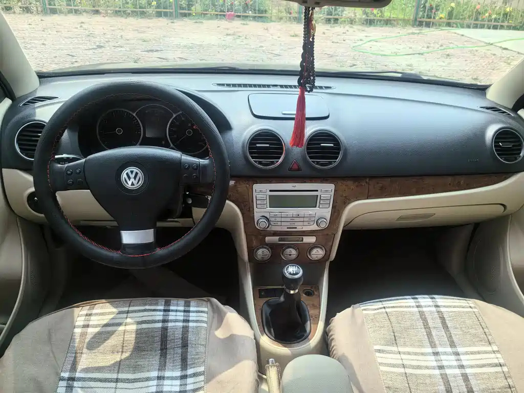 VOLKSWAGEN LAVIDA 2008