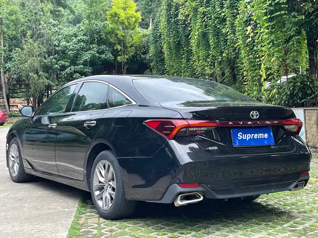 TOYOTA AVALON 2020