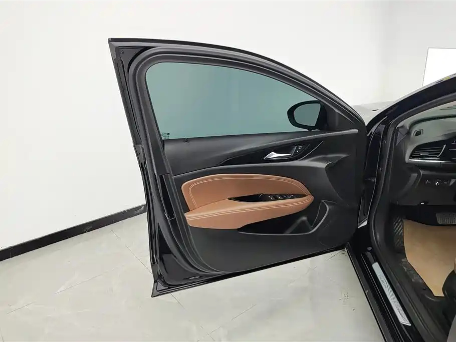 BUICK REGAL 2023