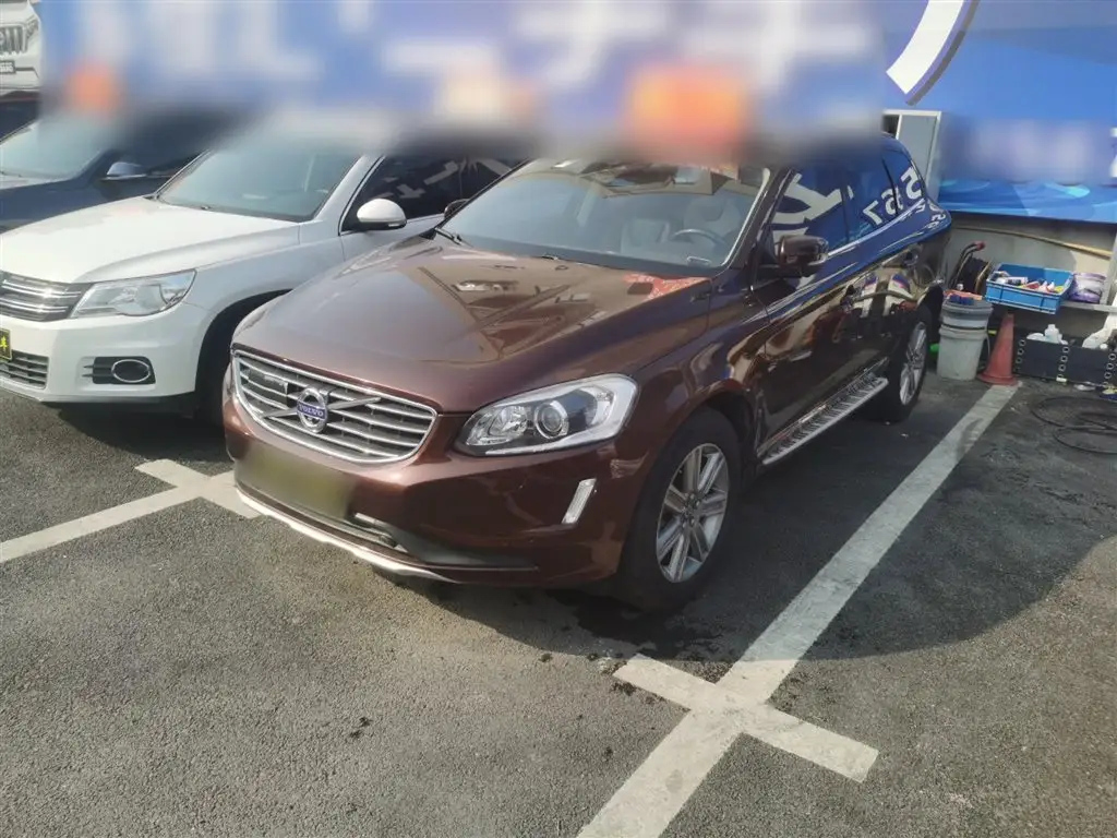 VOLVO XC60 2015