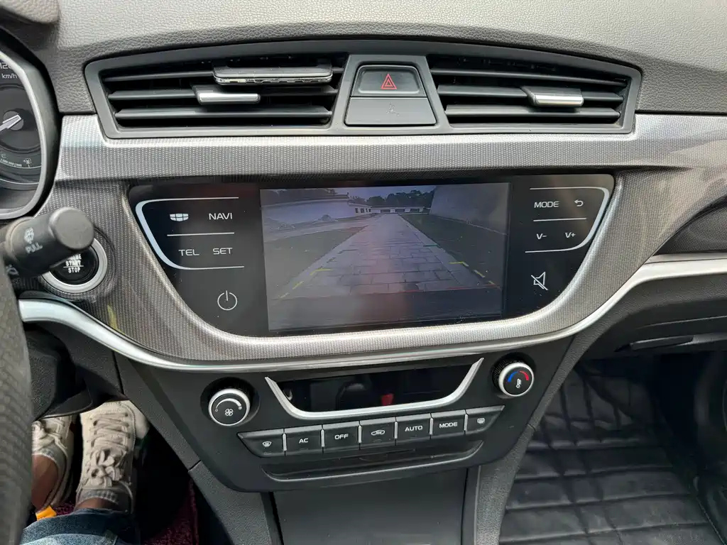 GEELY AUTO EMGRAND 2018