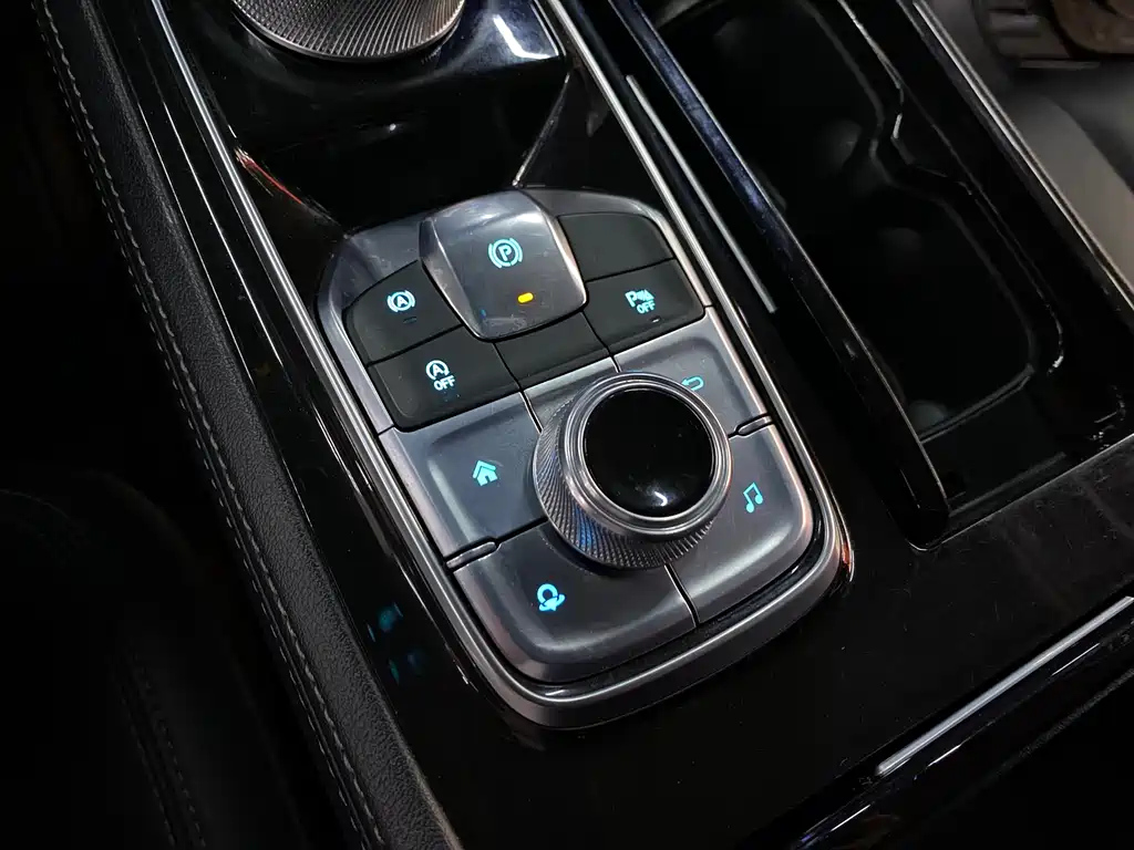 FORD EQUATOR 2022