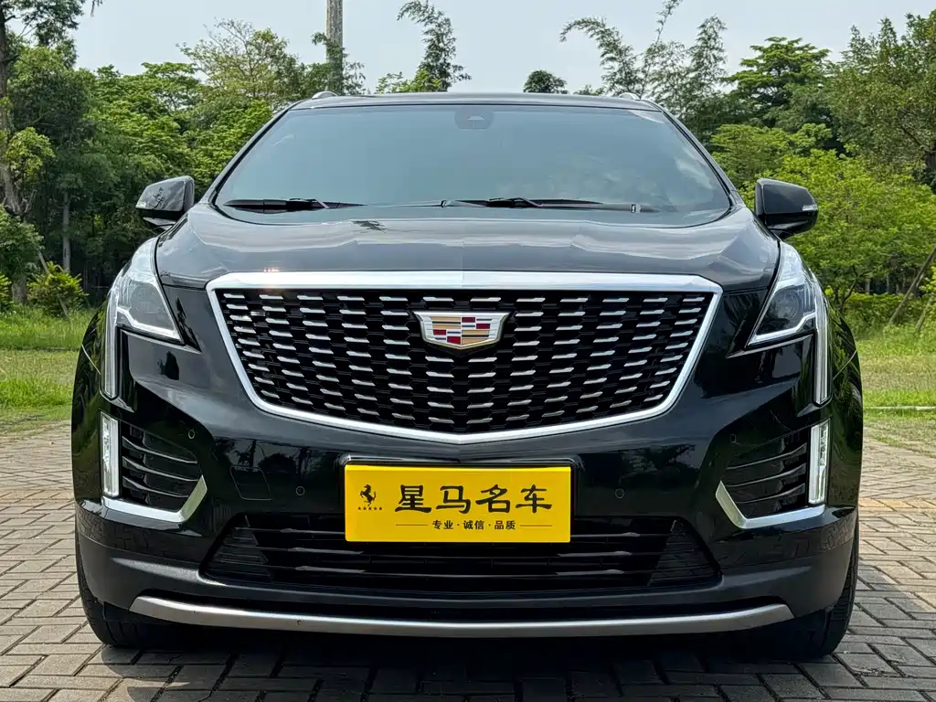 CADILLAC XT5 2021