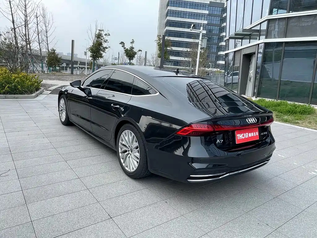 AUDI A7 2021