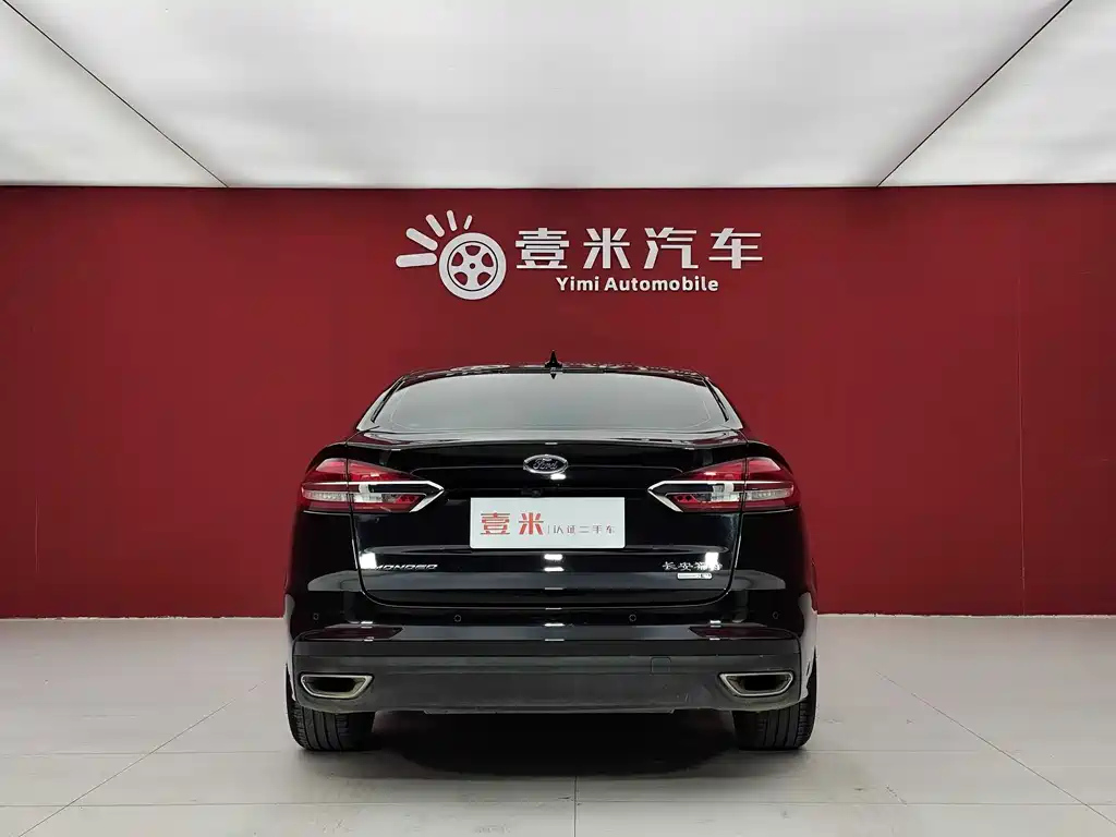 FORD MONDEO 2022