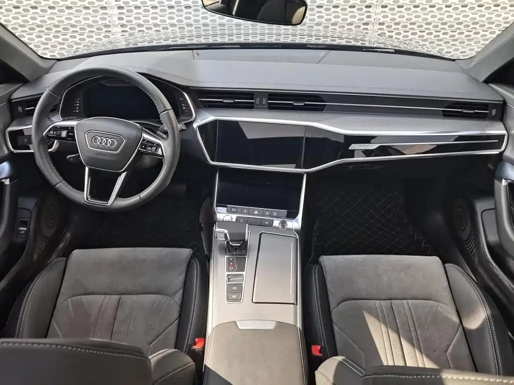 AUDI A6L 2021