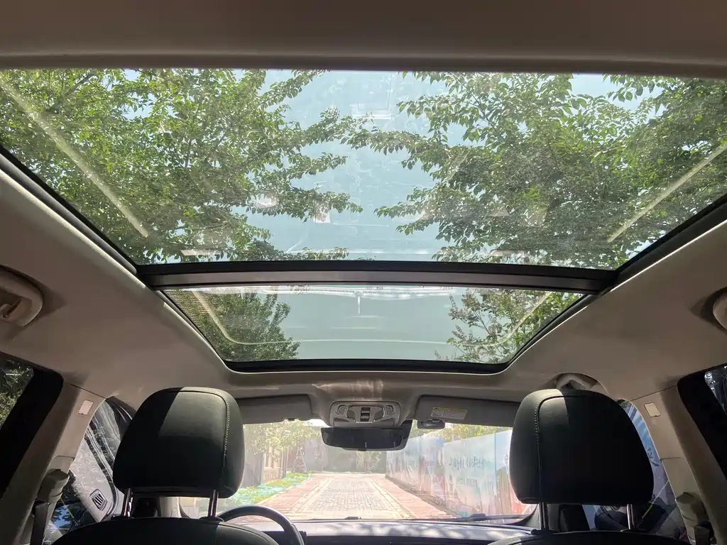 ROEWE RX5 2022