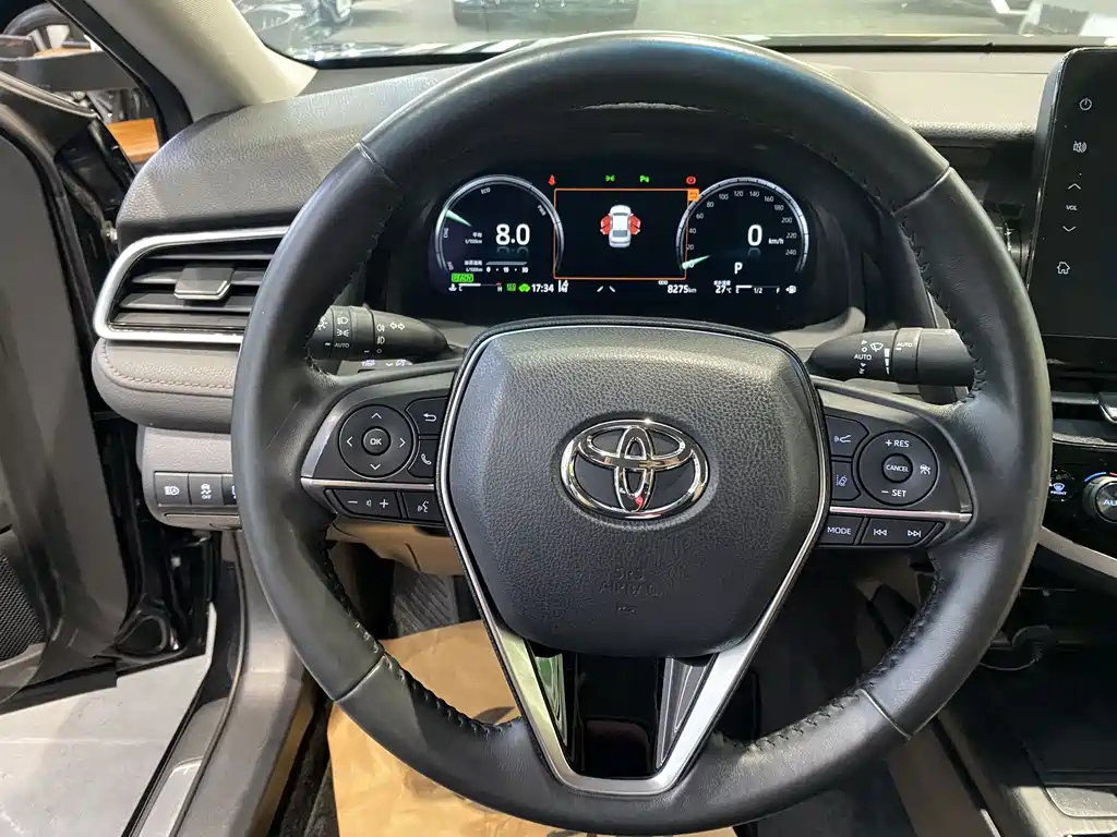 TOYOTA CAMRY 2022
