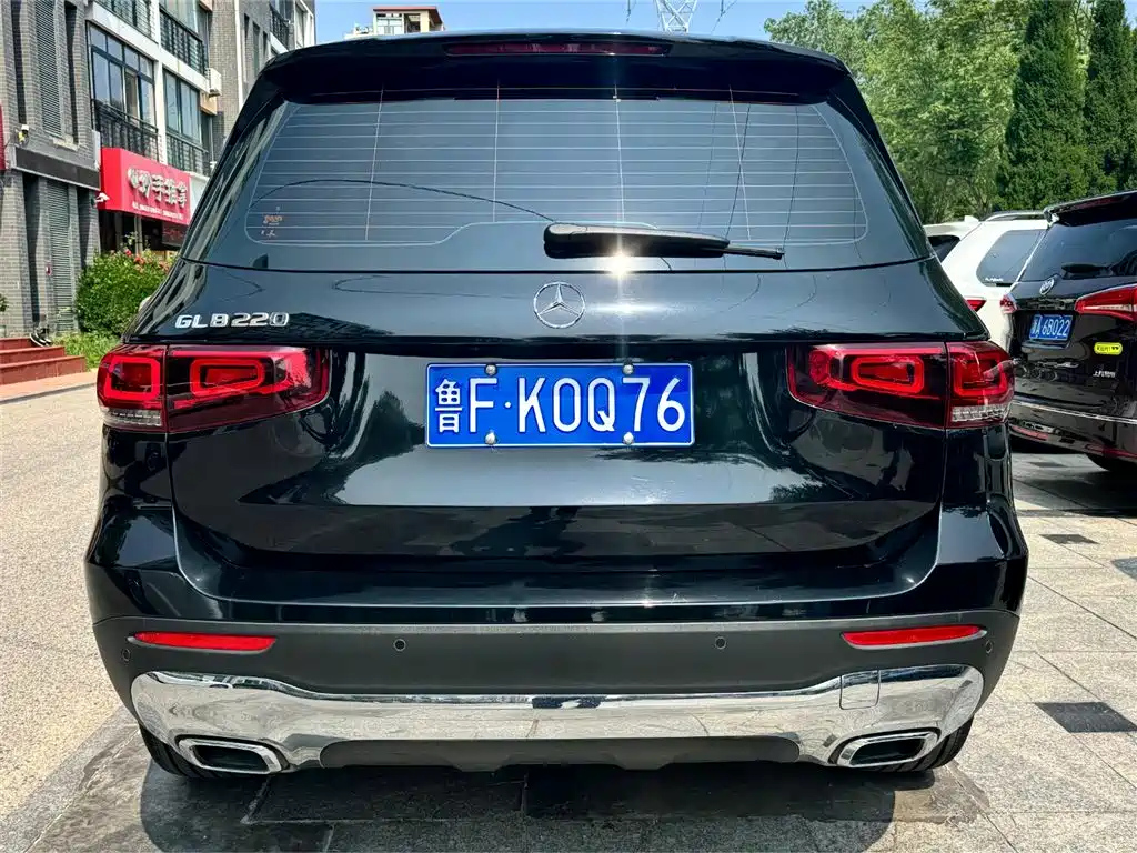 MERCEDES BENZ GLB 2022