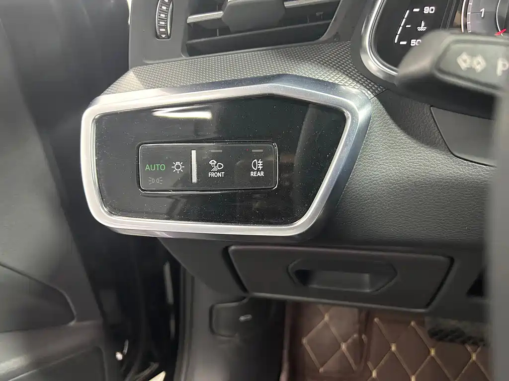 AUDI A6L 2023