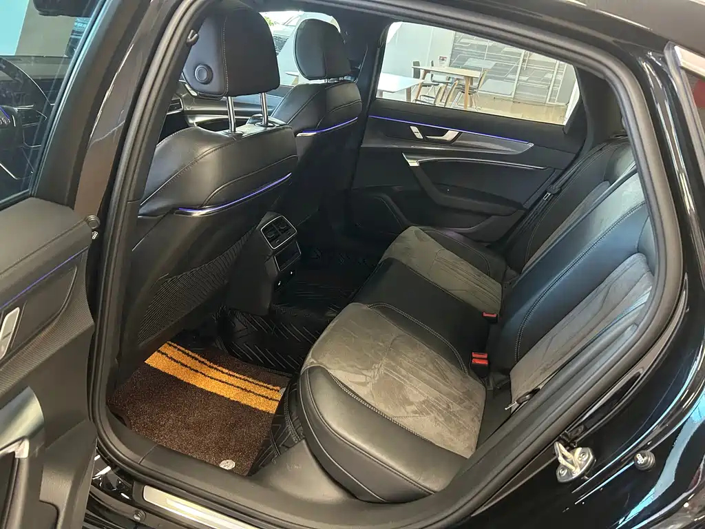AUDI A6L 2022