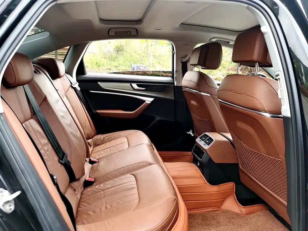 AUDI A6L 2020
