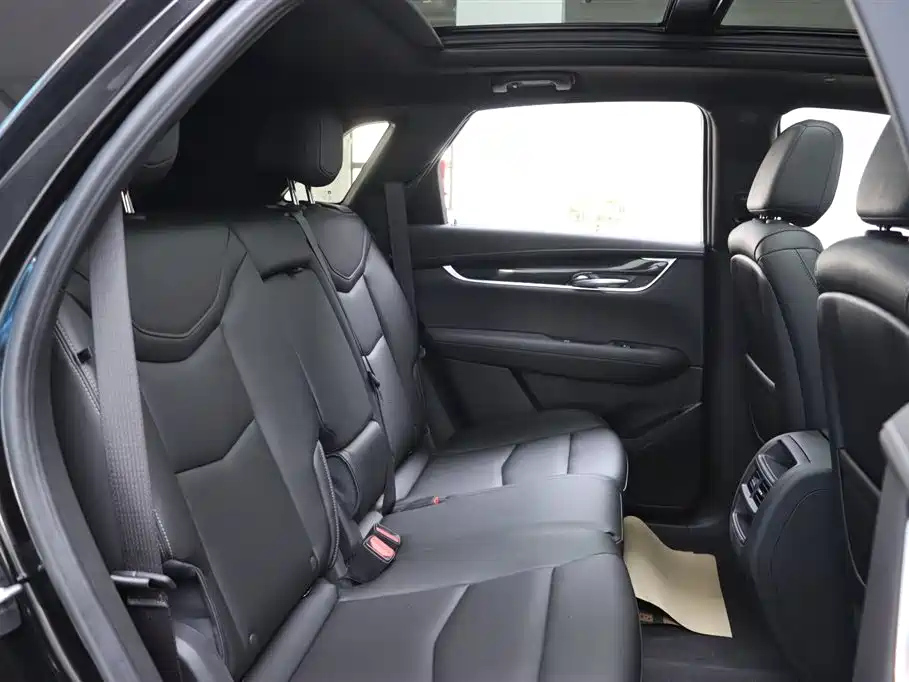 CADILLAC XT5 2023