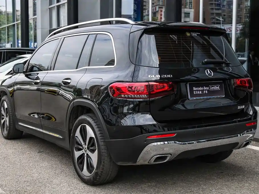 MERCEDES BENZ GLB 2021