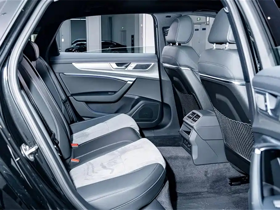 AUDI A6L 2023